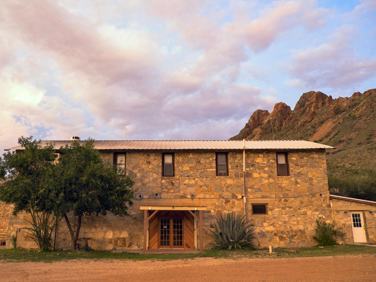 Ranch Lodge